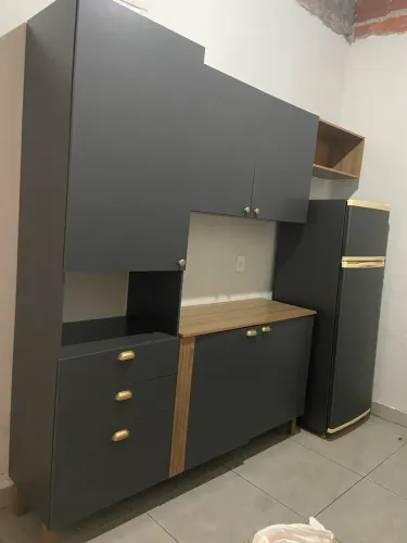 Armário de cozinha completo