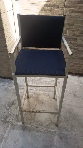 Cadeirinha de ferro