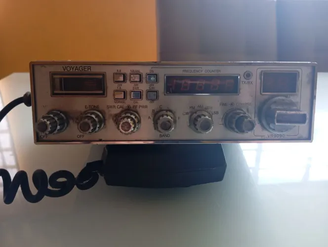 Rádio Amador PX Voyager 9090