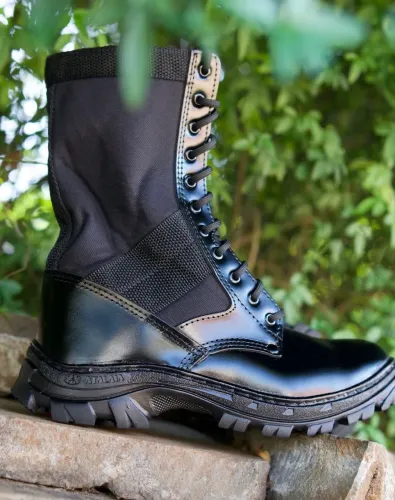 Coturno Militar Atalaia 42
