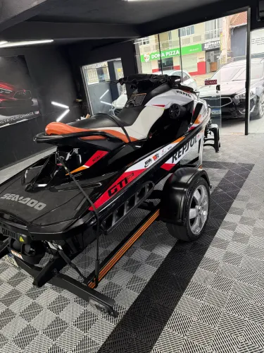 Jet ski Seaado Gti 155
