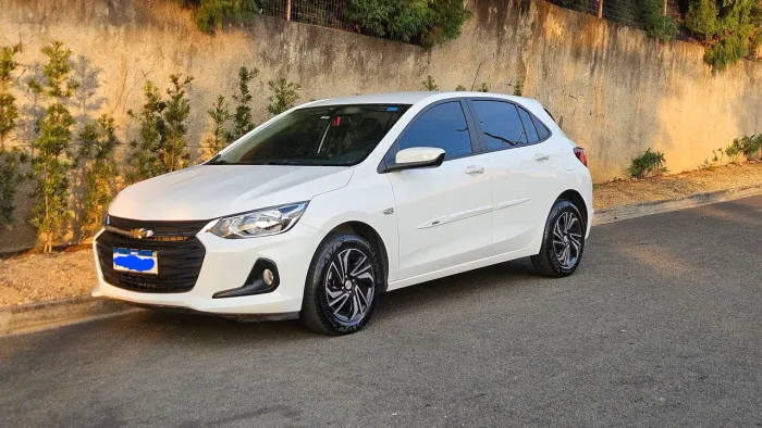Chevrolet Onix Hatch LT 1.0 12V Flex Mec. 4P 2025