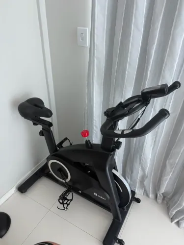 Vende-se Bicicleta Ergométrica Spinning Magnética Gallant Elite X