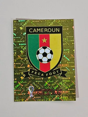 Camarões Escudo Brilhante Copa 2022 Panini