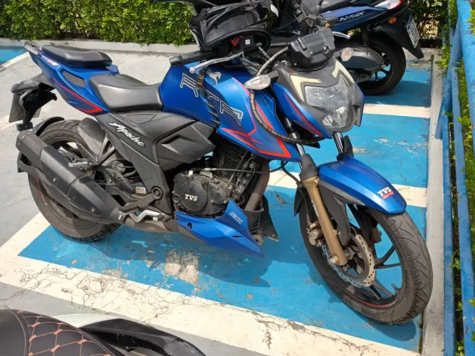 TVS Apache 200 RTR