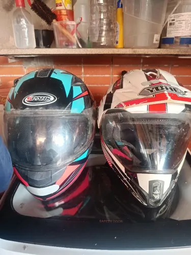Capacete