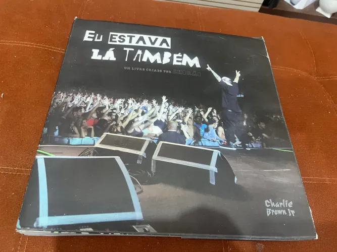 Livro Eu estava lá também. Por Chorão. Charlie Brown Jr.