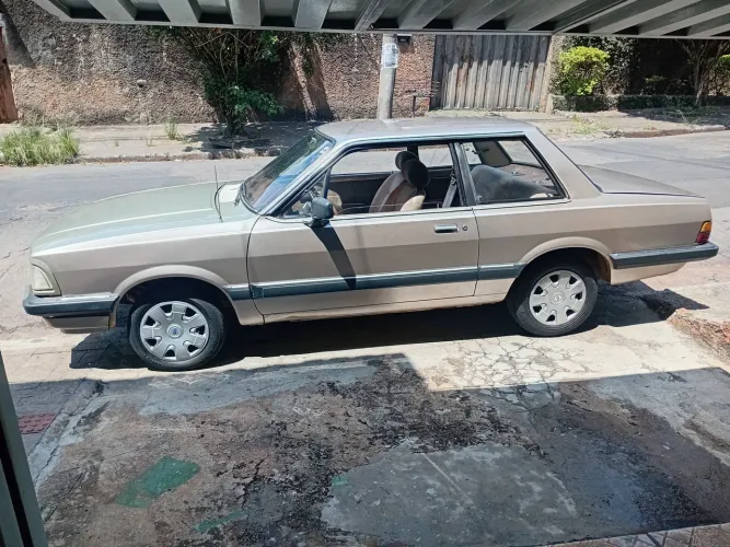 Ford Del Rey GLX 1.6/1.8 / GL 1.6/1.8 2P E 4P 1990