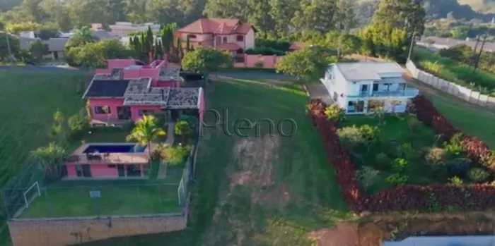 Terreno à venda com 810m² no Distrito Industrial Benedito Storani, em Vinhedo