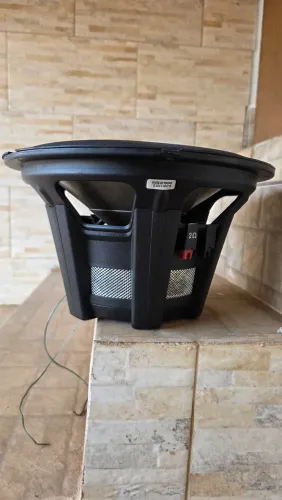 Subwoofer bravox 800w bobina dupla<br><br>800 watts max<br><br>400 watts rms<br><br>4ohm