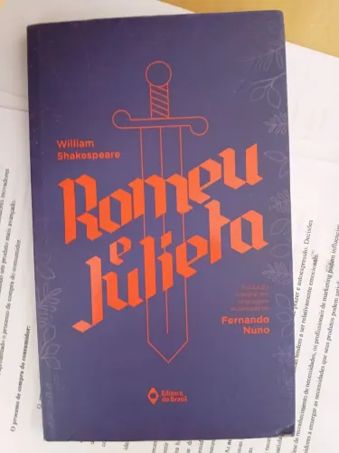 Livro Romeu e Julieta - William Shakespeare -