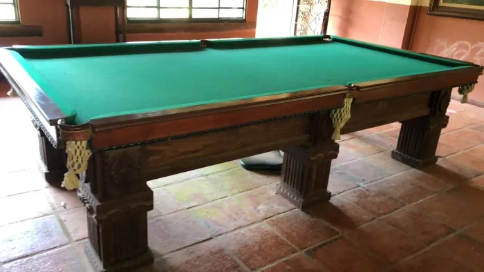 Vendo mesa sinucão oficial