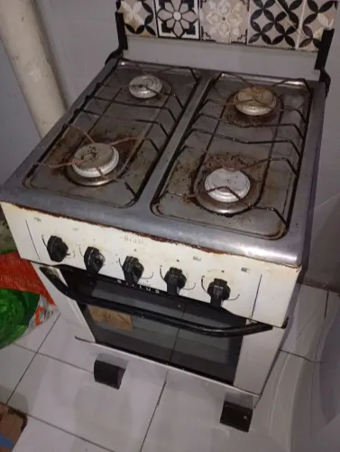 Fogão de 4 boca
