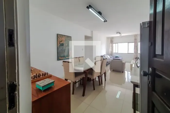 Apartamento à Venda - Liberdade, 3 Quartos, 130 m2