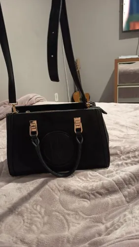 Bolsa wj usada bom estado 