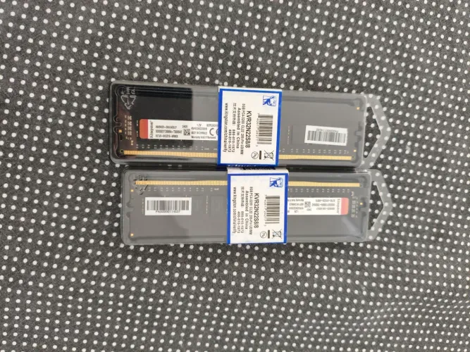 MEMÓRIA RAM KINGSTON DDR4 3200MHZ (2X8GB)