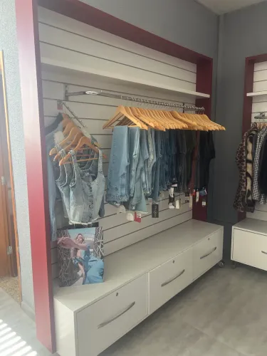 Loja de roupas completa 