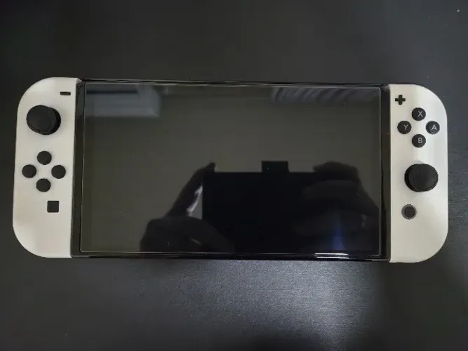 NINTENDO SWITCH OLED DESBLOQUEADO + SD CARD 400 GB