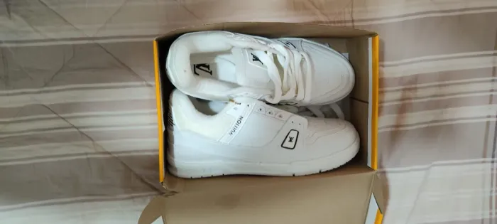 Tênis estilo Louis Vuitton Branco Nº 43 - Novo