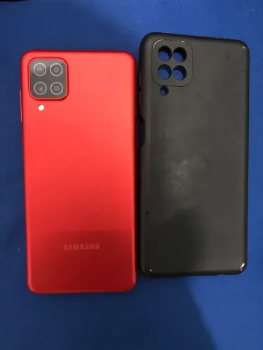 Vendo Samsung a12 bem conservado 