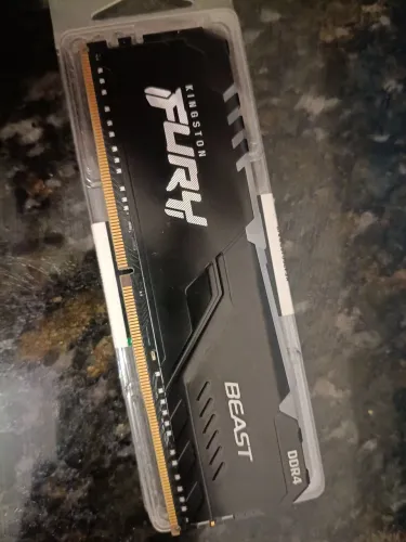 Memória Kingston Fury Beast DDR4 8GB RGB