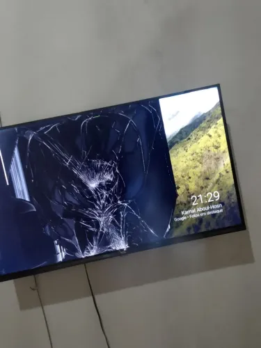 Tv com defeito 