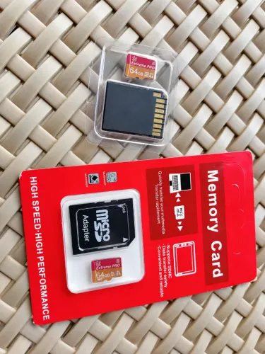 Cartão de Memória Micro SD 64GB - Alta Velocidade Classe 10 - Novo