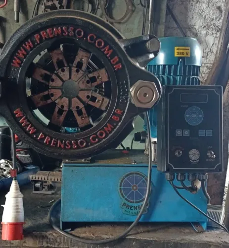 Prensa de mangueiras Prensso Máquina de prensar mangueiras