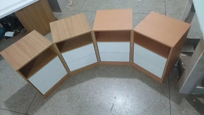 Vende-se jogo de criado mudo 100% MDF......