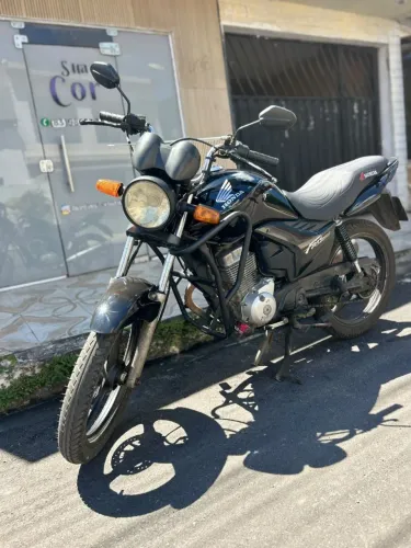Vendo moto 150 mix 11.500