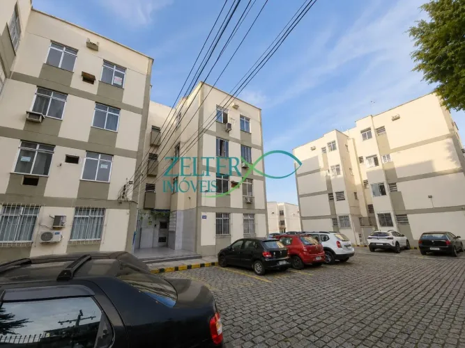 Apartamento 2 quartos em Irajá: reformado, perto Av Brasil!!