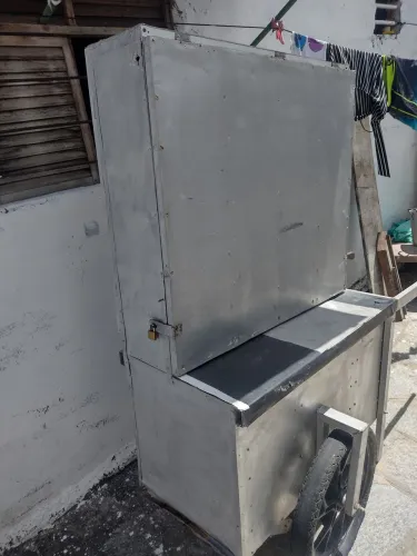 Vendo carroça (fiteiro) toda em alumínio 