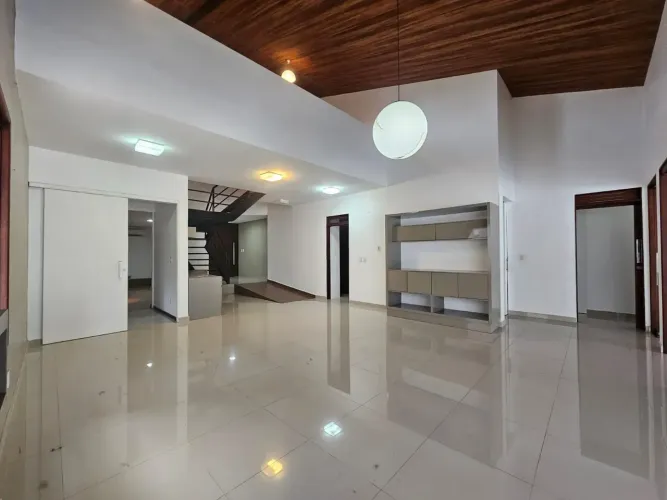 Casa 4 Suítes à Venda no Condominio Aldebaran - Maceió - Alagoas