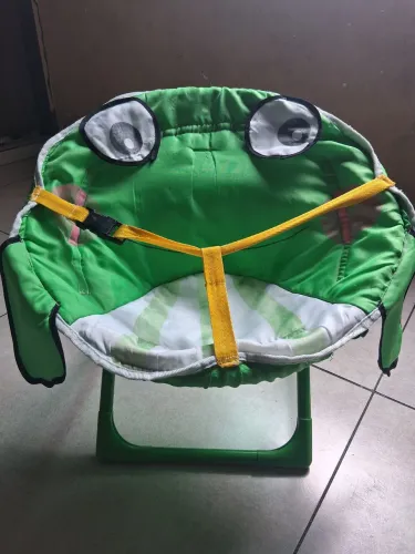 Cadeira de descanso infantil