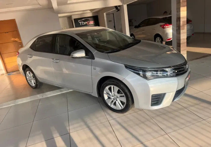 Toyota Corolla GLI 1.8 Flex 16V Aut. 2015