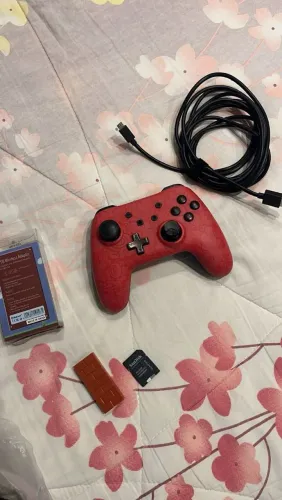 Kit Controle Switch PowerA Mario + Adaptador 8BitDo