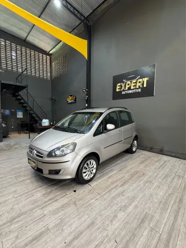 Fiat Idea Attractive 1.4 Fire Flex 8V 5P 2014