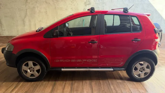 Volkswagen Crossfox 1.6 MI Total Flex 8V 5P 2010