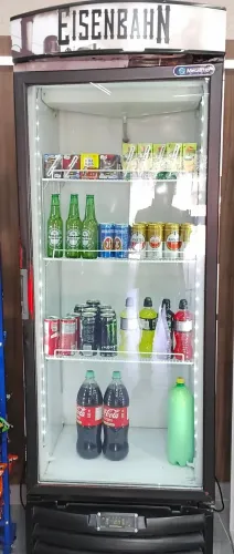 Frizzer cervejeira vertical metalfrio