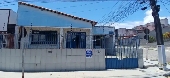 Imóvel para venda tem 1 metros quadrados com 5 quartos em Santo Antônio - Aracaju - SE