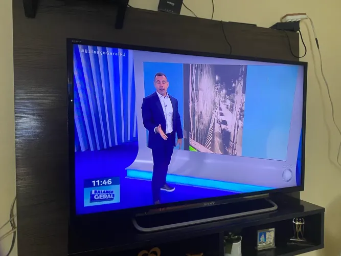 Tv Sony Bravia de 40? de Led (Não é Smart)