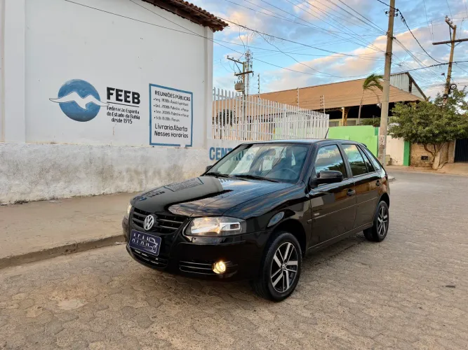Volkswagen Gol Geração VI City Trendline 1.0 8V MI Total Flex Mec. 4P 2014