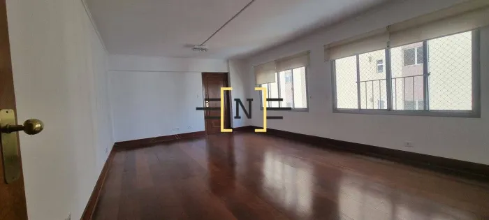 Apartamento com 3 dormitórios para alugar, 105 m² por R$ 5.943,09/mês - Aclimação - São Pa