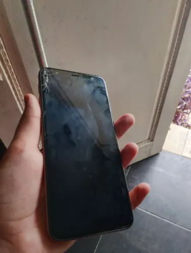 Samsung J4 Core - Para Retirada de Peças / Reparo, Conector Inteiro, Tela Quebrada