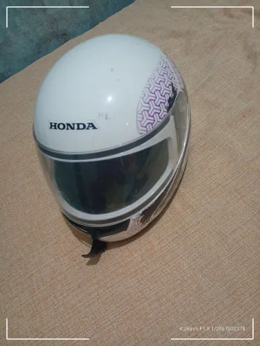 Capacete número 58 da Honda