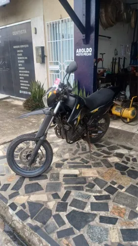 Vendo moto yamaha XTZ lander