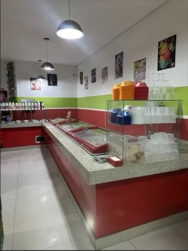 vendo loja de açaí e sorveteria 