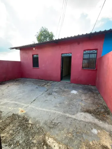 Alugo casa na cidade nova com 2 Quartos R$ 1.000,00/mês + caução
