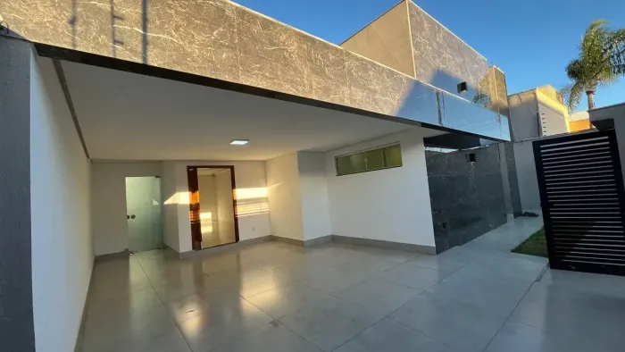 ALUGA-SE BELA CASA NO BAIRRO ANÁPOLIS CITY- Anápolis, Goiás