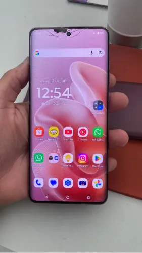 Compra e concerto de celulares 